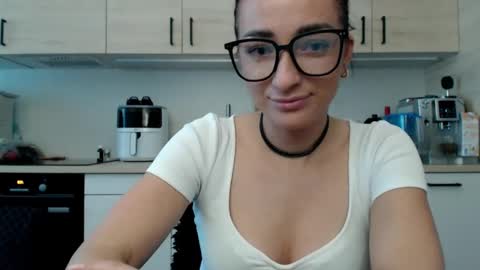 LorenneInspiring online show from September 9, 6:35 am