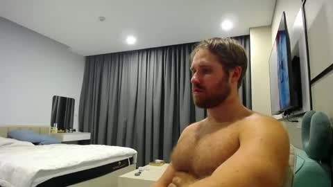 Lorenz online show from May 15, 3:41 pm