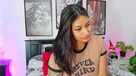 Snapshot of loretahorny chatting on March 3, 2:34 pm loretahorny online show from March 3, 2:34 pm