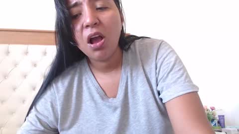Snapshot of loretta_ chatting on December 5, 1:38 pm Loretta Gmez online show from December 5, 1:38 pm