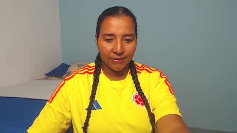 Snapshot of loretta_ chatting on September 10, 2:22 am Loretta Gmez online show from September 10, 2:22 am