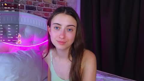 Snapshot of loretta_martinez chatting on September 26, 5:39 pm loretta_martinez online show from September 26, 5:39 pm