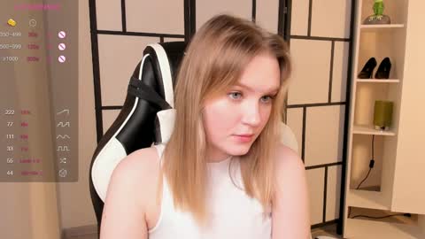 Alice online show from February 2, 1:45 am