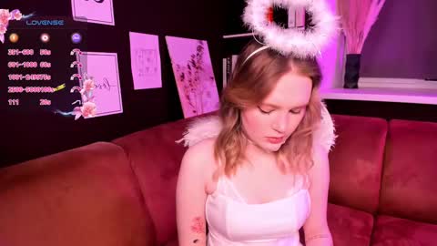 Alice online show from February 12, 7:56 pm
