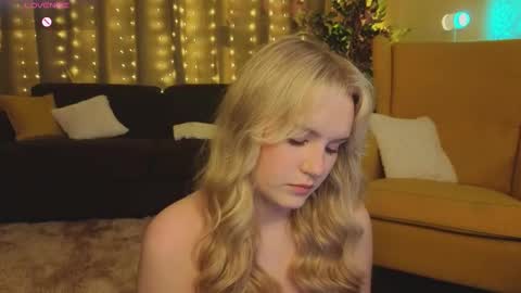 Alice online show from September 23, 7:17 pm