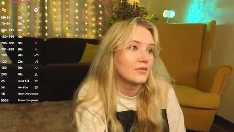 Alice online show from October 25, 8:00 am