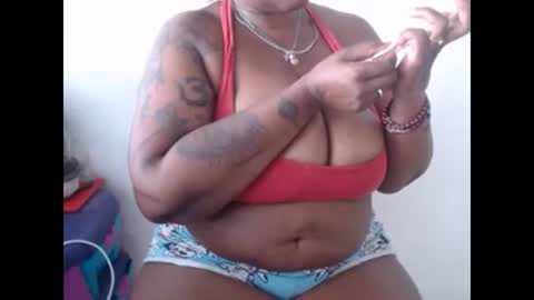 loretybighot online show from December 20, 1:33 pm