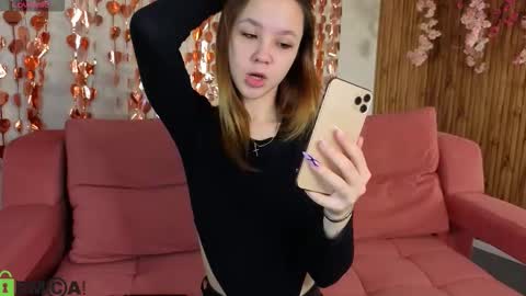 LORI online show from February 10, 9:13 am