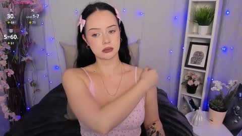 Snapshot of lori_hells chatting on February 26, 3:16 am Lori online show from February 26, 3:16 am