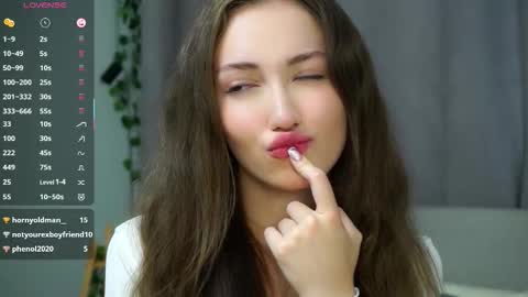 Naomi online show from October 1, 9:54 pm