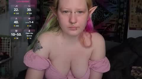 Lori Critter online show from May 14, 10:55 am