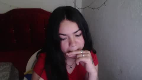 Snapshot of loriiiany chatting on March 27, 8:26 am loriiiany online show from March 27, 8:26 am