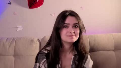 Snapshot of lorindastanke chatting on March 27, 8:19 pm Nicole online show from March 27, 8:19 pm