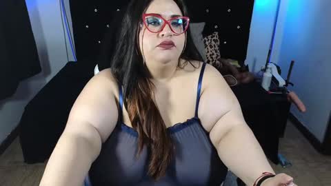 loriscohen3 online show from February 5, 7:07 am