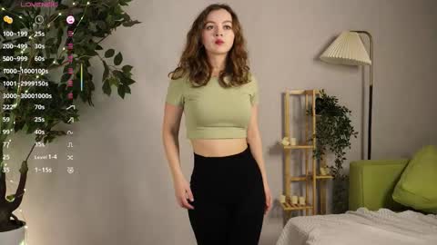 Lina online show from December 14, 7:29 pm