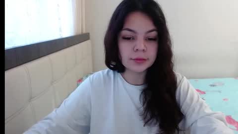 Snapshot of lorna_backer chatting on December 4, 6:33 am Lorna online show from December 4, 6:33 am