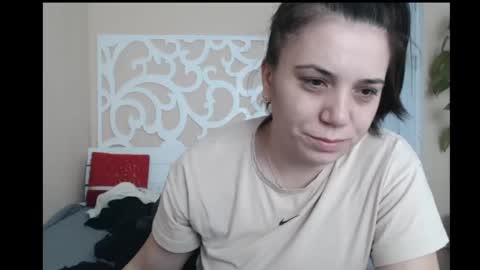 Snapshot of lorragrey chatting on January 9, 7:21 am LorraGrey online show from January 9, 7:21 am