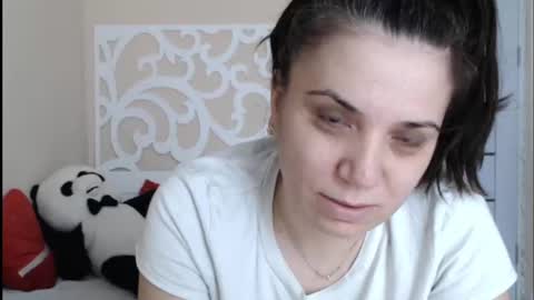 Snapshot of lorragrey chatting on February 23, 11:22 am LorraGrey online show from February 23, 11:22 am