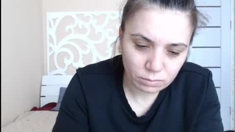 Snapshot of lorragrey chatting on February 25, 12:03 pm LorraGrey online show from February 25, 12:03 pm