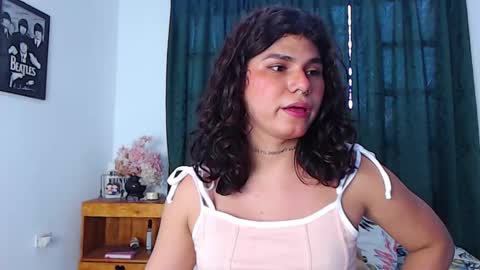 Lorraine online show from January 8, 8:07 pm