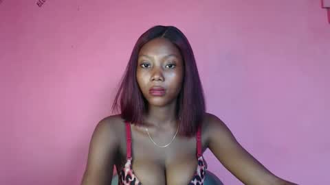 lorrycutie16 online show from April 3, 2:15 pm