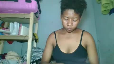 louane98 online show from March 2, 7:15 am