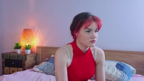 Riley online show from October 26, 8:04 pm