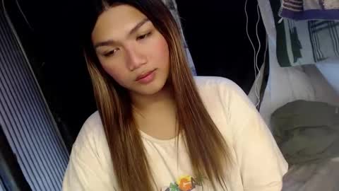 Snapshot of louheart chatting on December 14, 1:59 pm Sweet online show from December 14, 1:59 pm