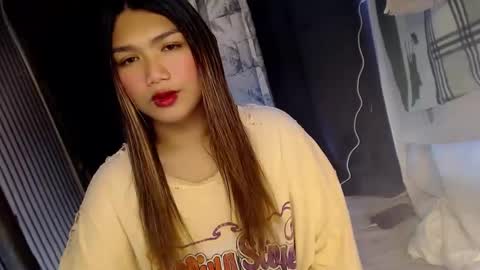 Snapshot of louheart chatting on December 16, 9:14 am Sweet online show from December 16, 9:14 am