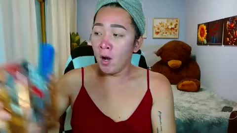 Snapshot of louie_sexy chatting on March 10, 1:54 am Cathy online show from March 10, 1:54 am