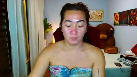 Snapshot of louie_sexy chatting on May 1, 9:47 am Cathy online show from May 1, 9:47 am