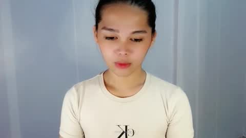 louilalicious online show from February 1, 2:59 pm