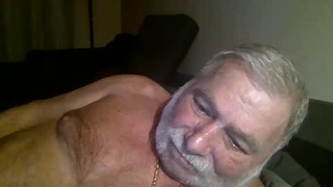 louis_chokdee online show from December 16, 7:00 pm