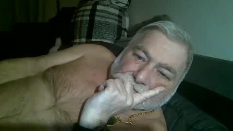 louis_chokdee online show from March 10, 6:56 pm