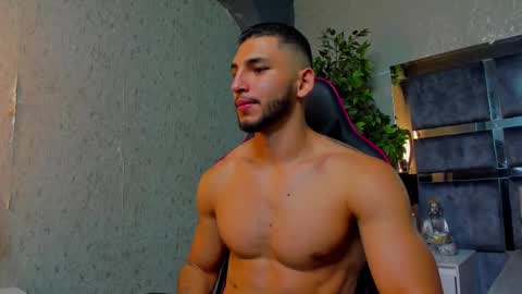 Louis online show from September 22, 2:41 pm