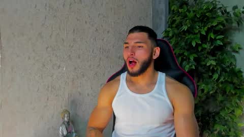 Louis online show from November 15, 12:30 am