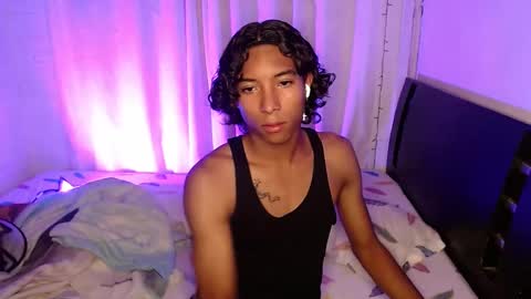 Snapshot of louis_hardstar chatting on February 9, 5:40 am Louis Valdz online show from February 9, 5:40 am