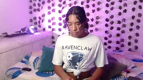 Snapshot of louis_hardstar chatting on February 16, 8:33 pm Louis Valdz online show from February 16, 8:33 pm