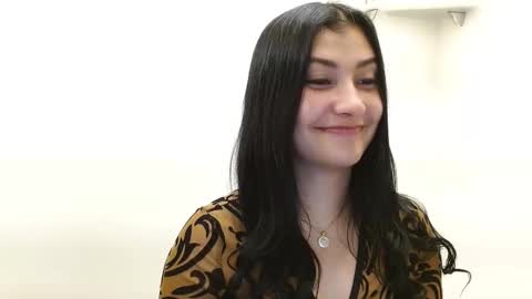 Snapshot of louis_k chatting on October 2, 11:17 am Louis K online show from October 2, 11:17 am