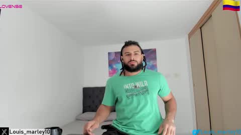 louis_marley_ online show from September 20, 1:56 pm