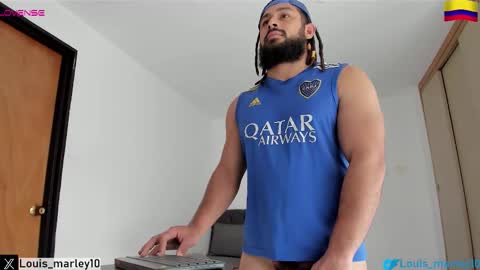 louis_marley_ online show from November 20, 3:12 pm