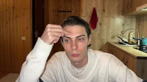 Snapshot of louis_preston chatting on March 3, 11:43 pm Mark online show from March 3, 11:43 pm