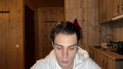 Snapshot of louis_preston chatting on March 31, 4:24 am Mark online show from March 31, 4:24 am