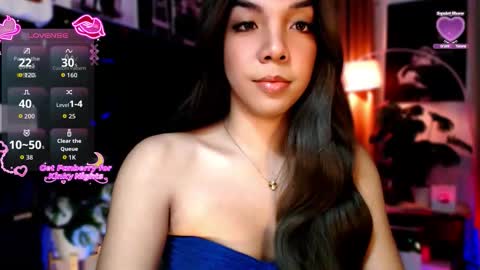 Snapshot of louisassy chatting on March 26, 3:01 am Louisa online show from March 26, 3:01 am