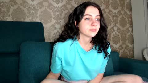 Louise online show from February 28, 12:42 pm