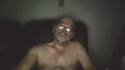 Snapshot of louism13 chatting on March 8, 5:55 am louism13 online show from March 8, 5:55 am