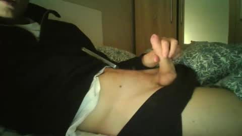 Snapshot of loulou13013 chatting on October 1, 9:21 pm Loulou online show from October 1, 9:21 pm