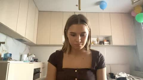 Eliza online show from May 19, 2:45 pm