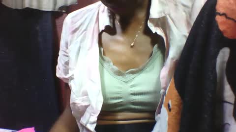 lovaelisa online show from October 9, 3:48 am