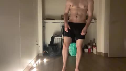 Snapshot of love4legend chatting on April 7, 6:25 am love4legend online show from April 7, 6:25 am